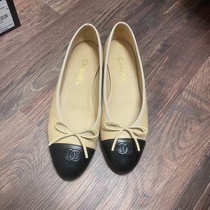 Chanel ballerina flats 39